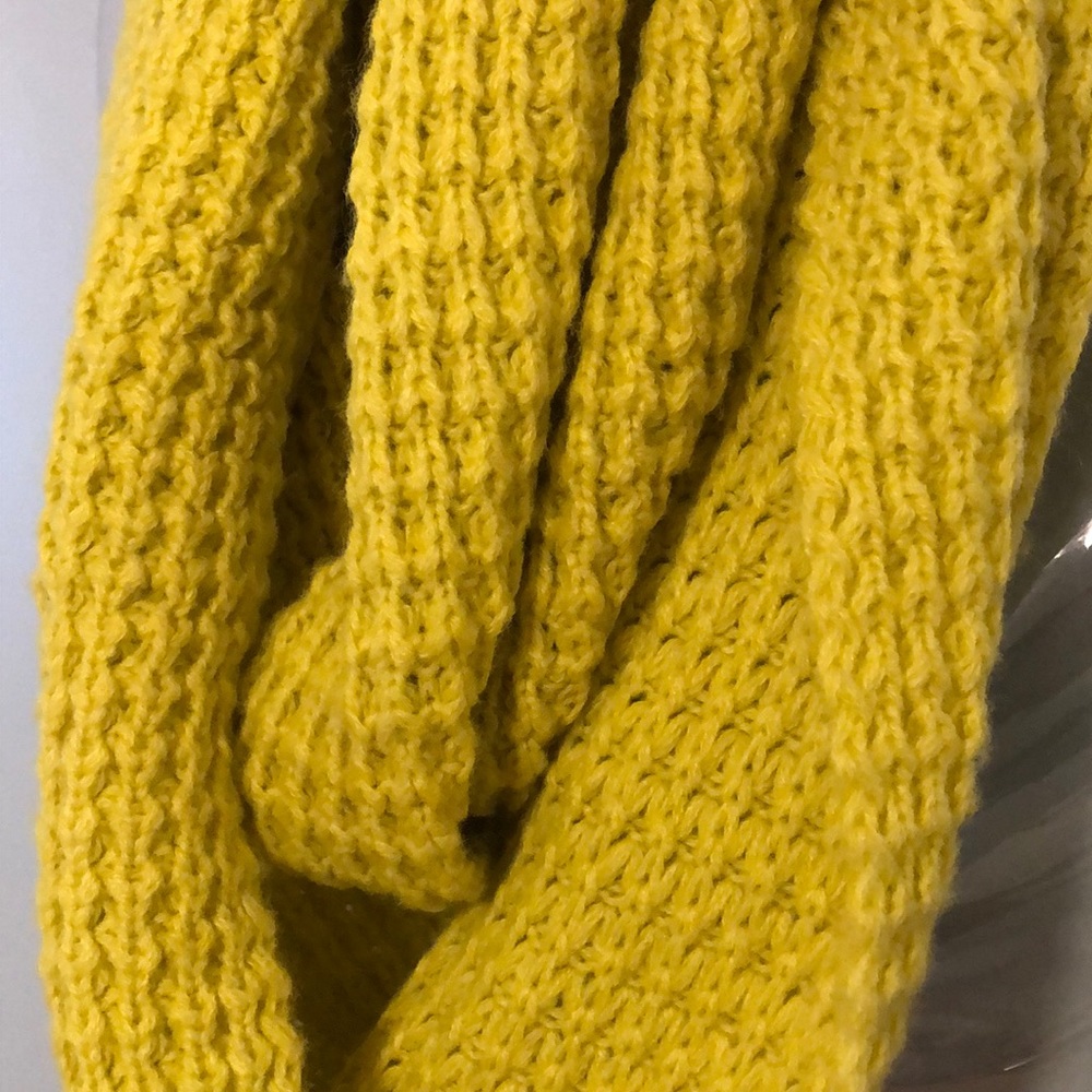 Infinity Scarf - Picture 2 of 2